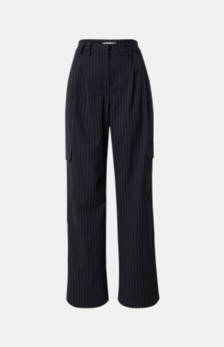 ELEANOR NAVY PINSTRIPE