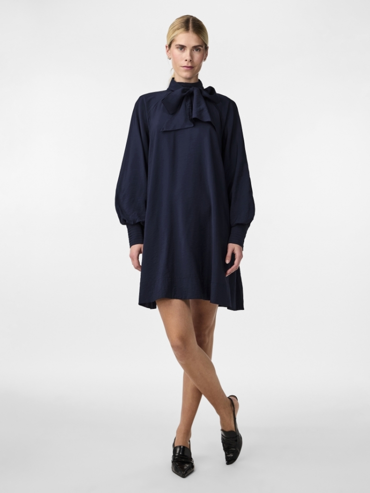 YASNIRA NAVY BLAZER  