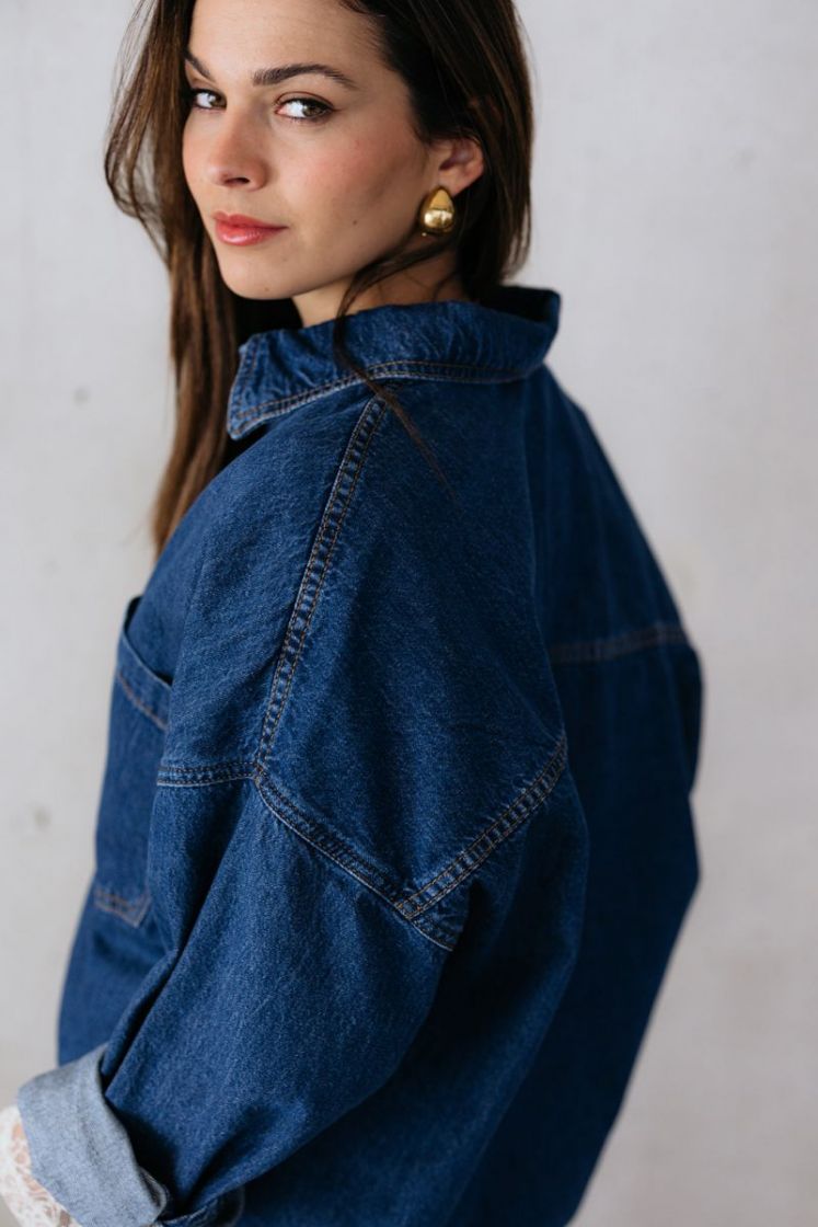 VICREEK MEDIUM BLE DENI