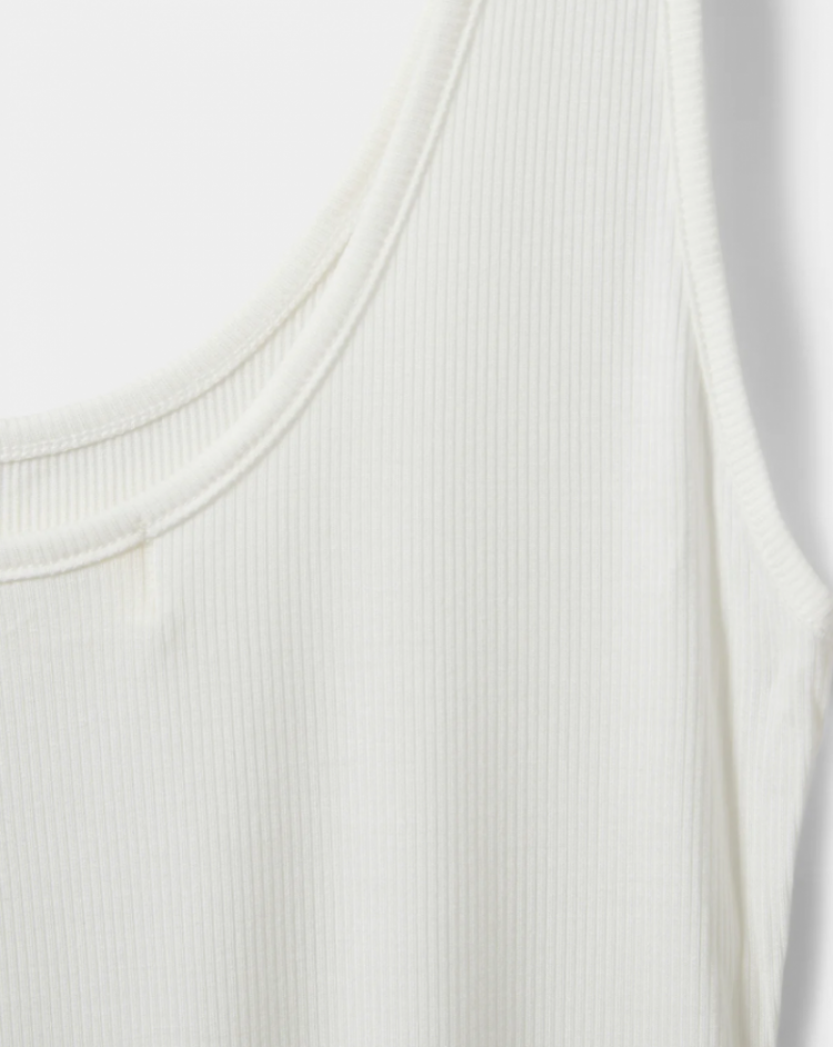 DIZASW WHITE