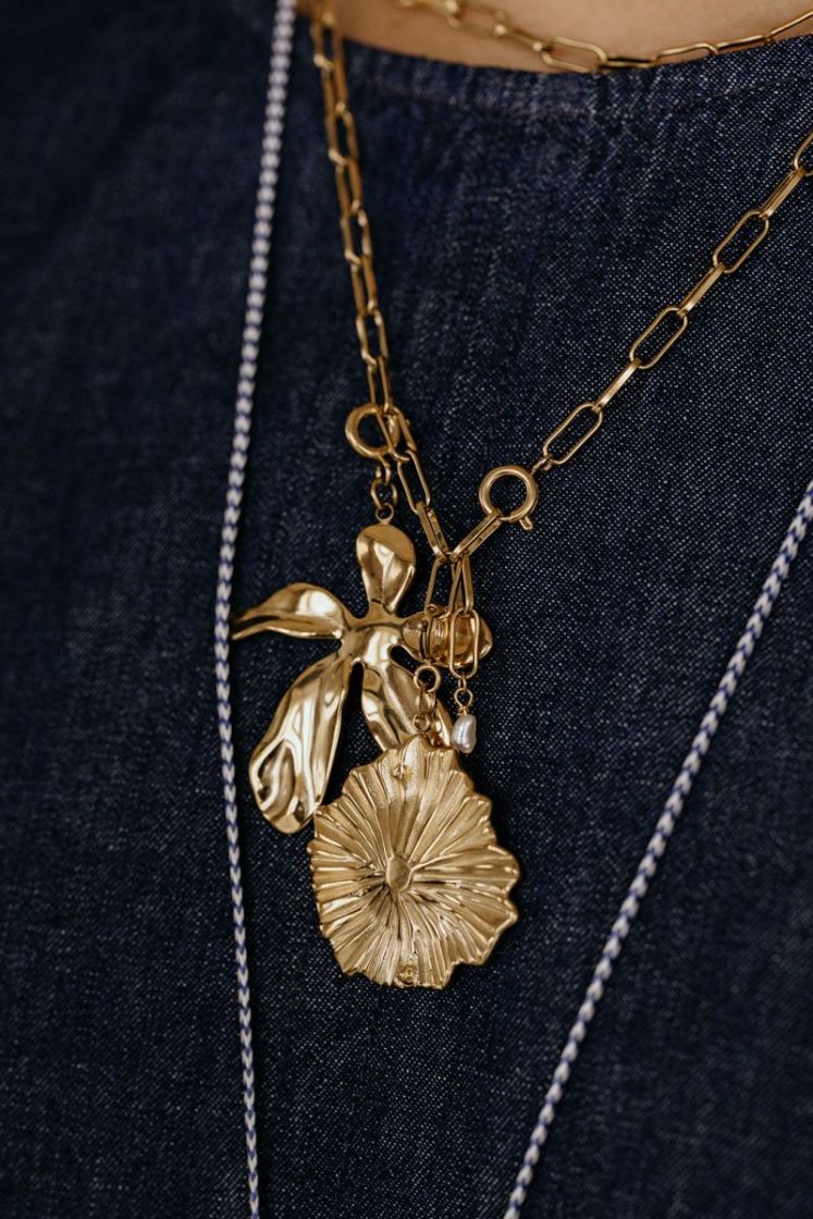 BLOSSOM GOLD