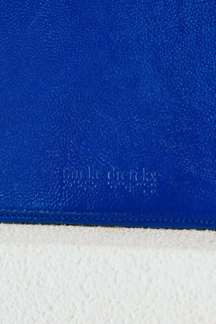 MICRO BRIEFCASE SAPPHIRE