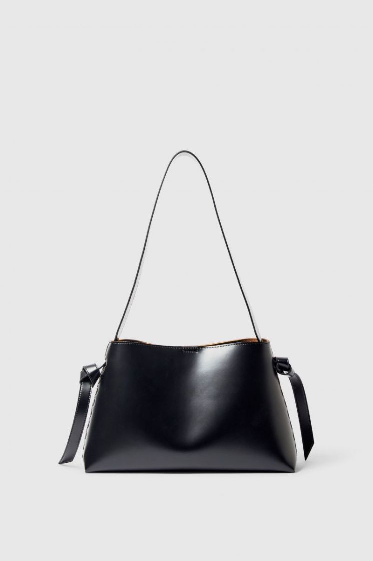 SLFSTELLA BLACK