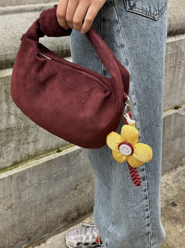 FLOWER BORDEAUX