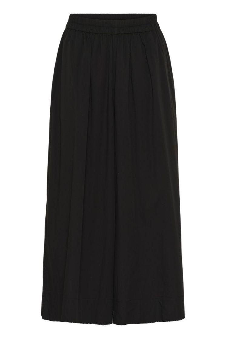 SLNOELLE BLACK