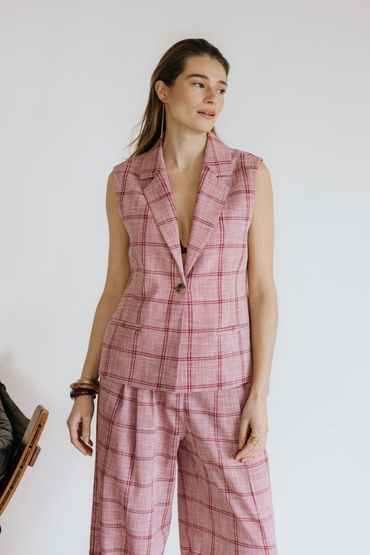 HARPER BURGUNDY CHECKE