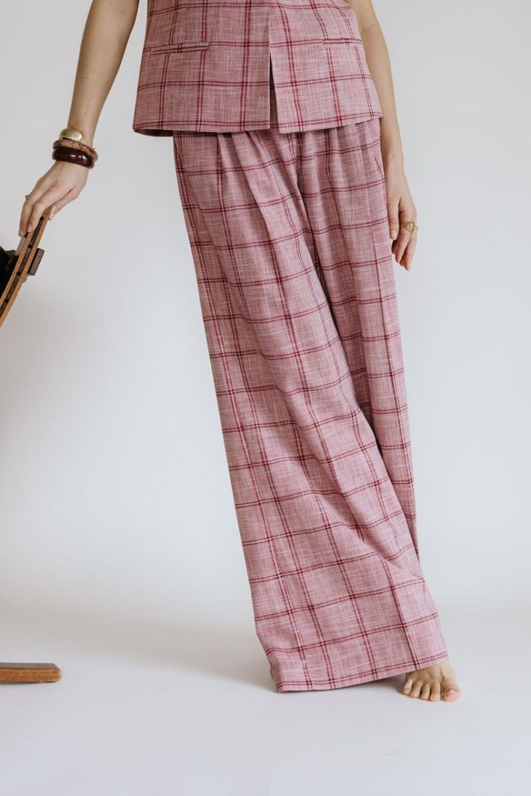 CAMILLE BURGUNDY CHECKE