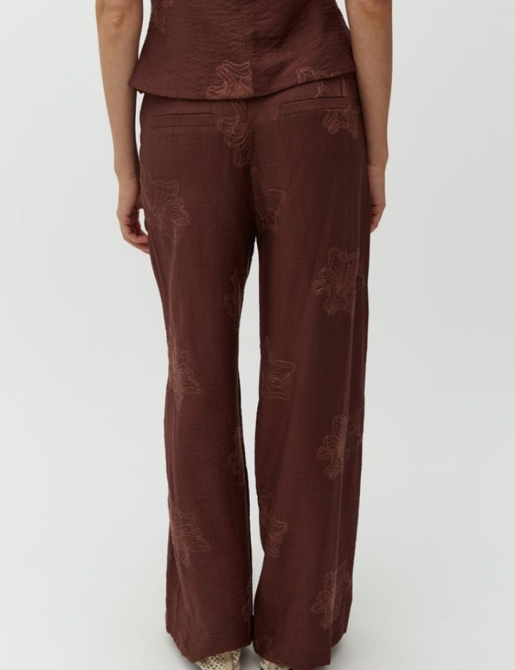 ISHARA WARM BROWN