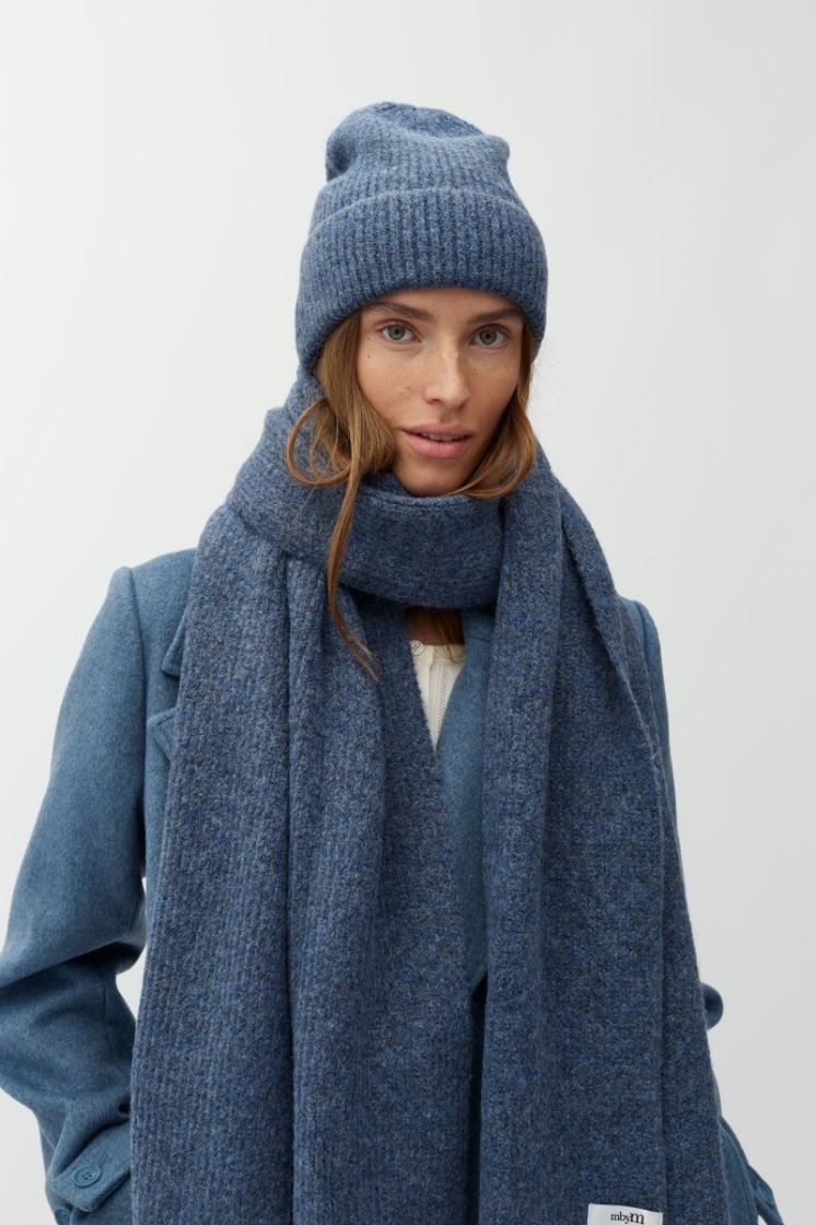 SANELA LAKE BLUE MELAN