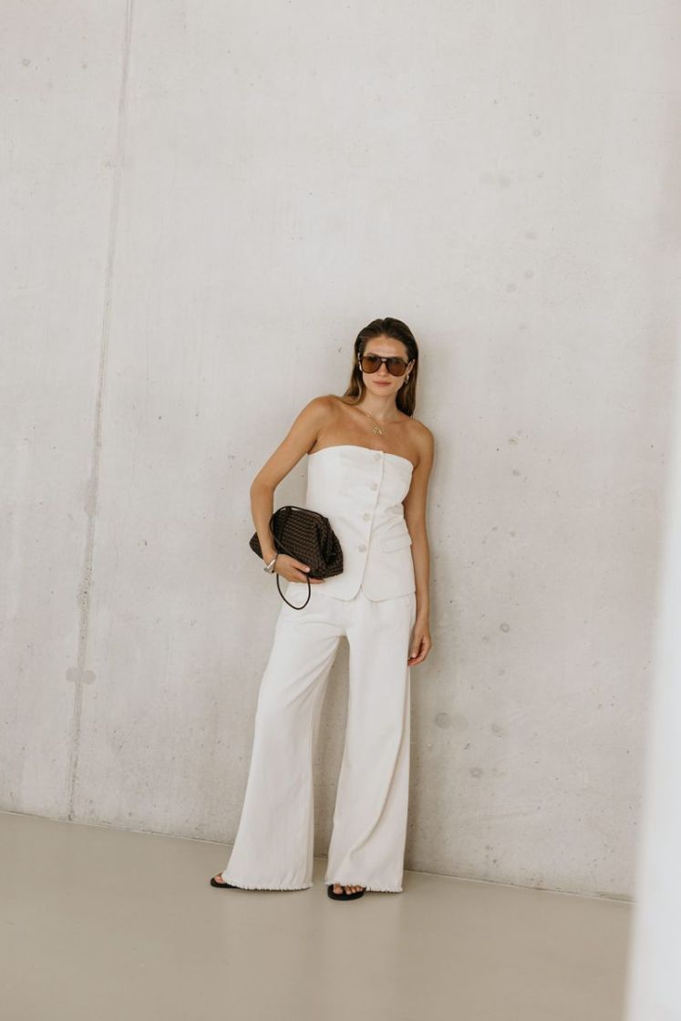 LUX GRAIN RAW WHITE