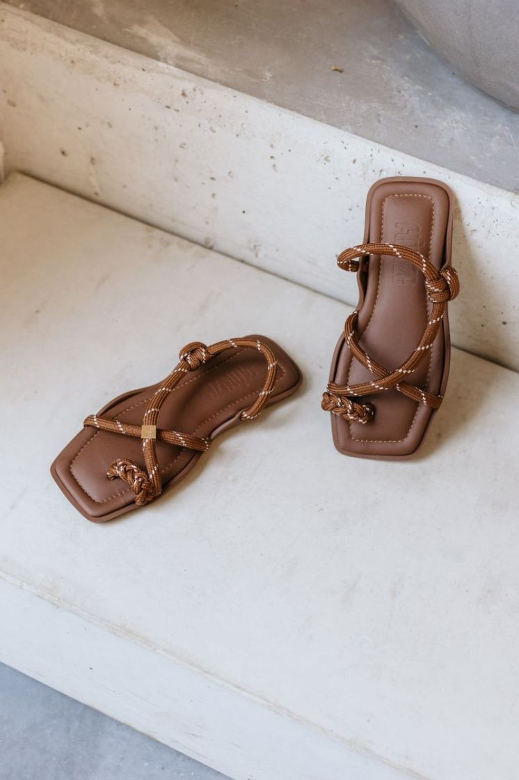 FLO SQUARE BROWN