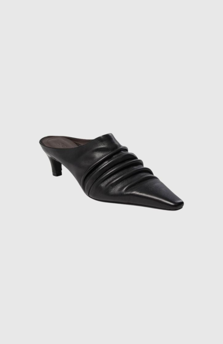 DESEIRESW BLACK
