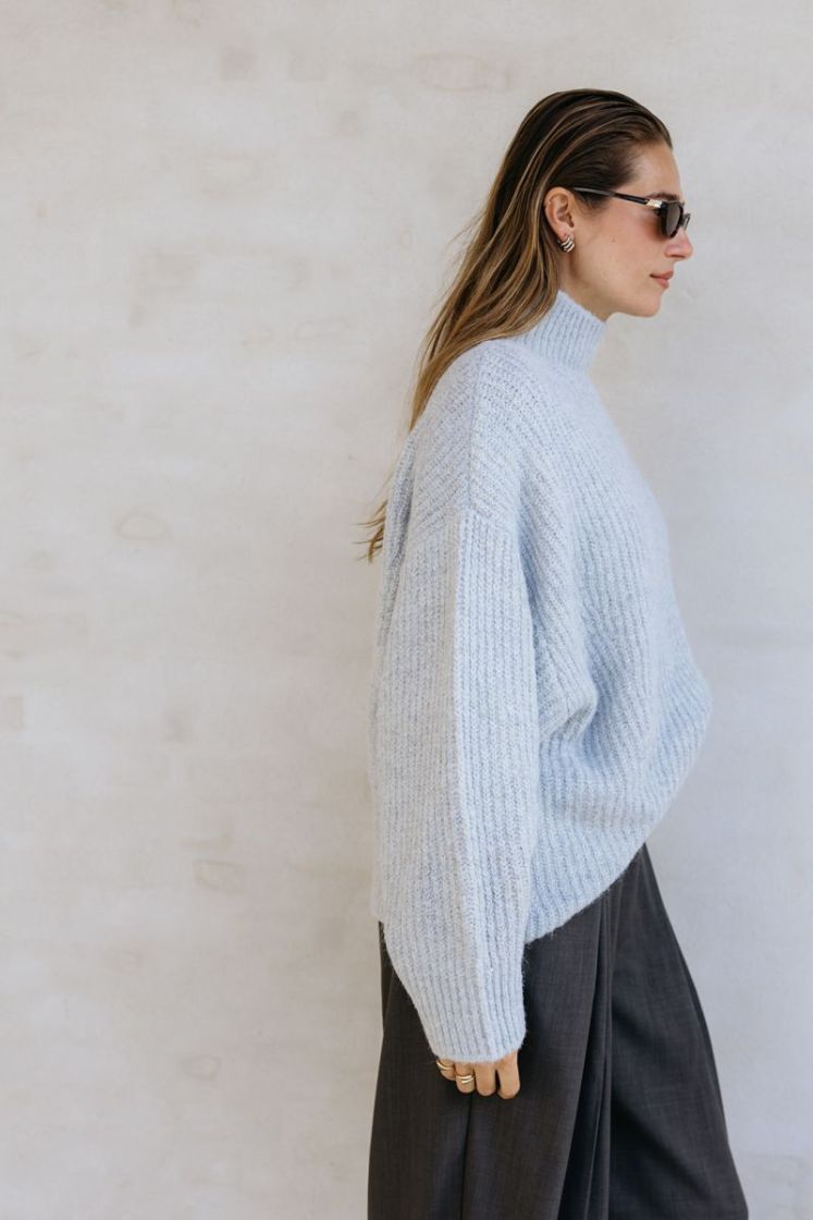 BETH PEARL BLUE