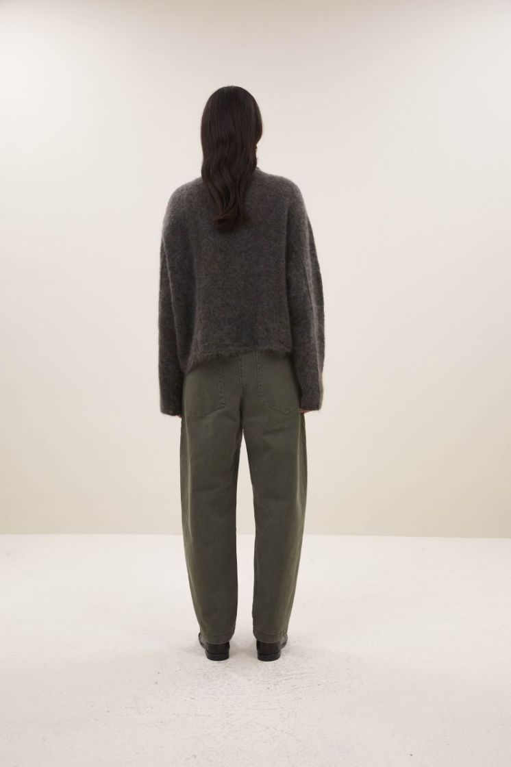 VASILE MOSS BROWN