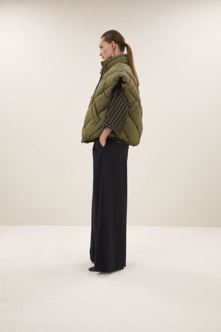 FRANKY SLEEVELESS OLIVE
