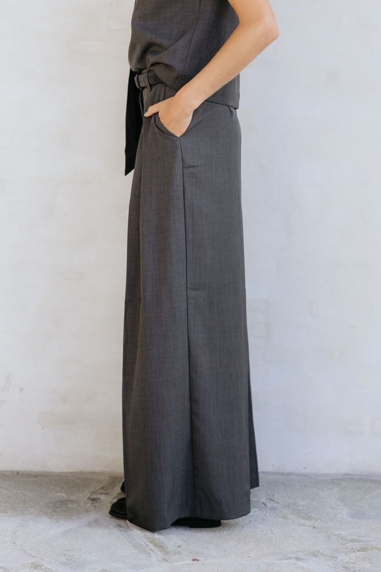 YASELURA DARK GREY MELAN