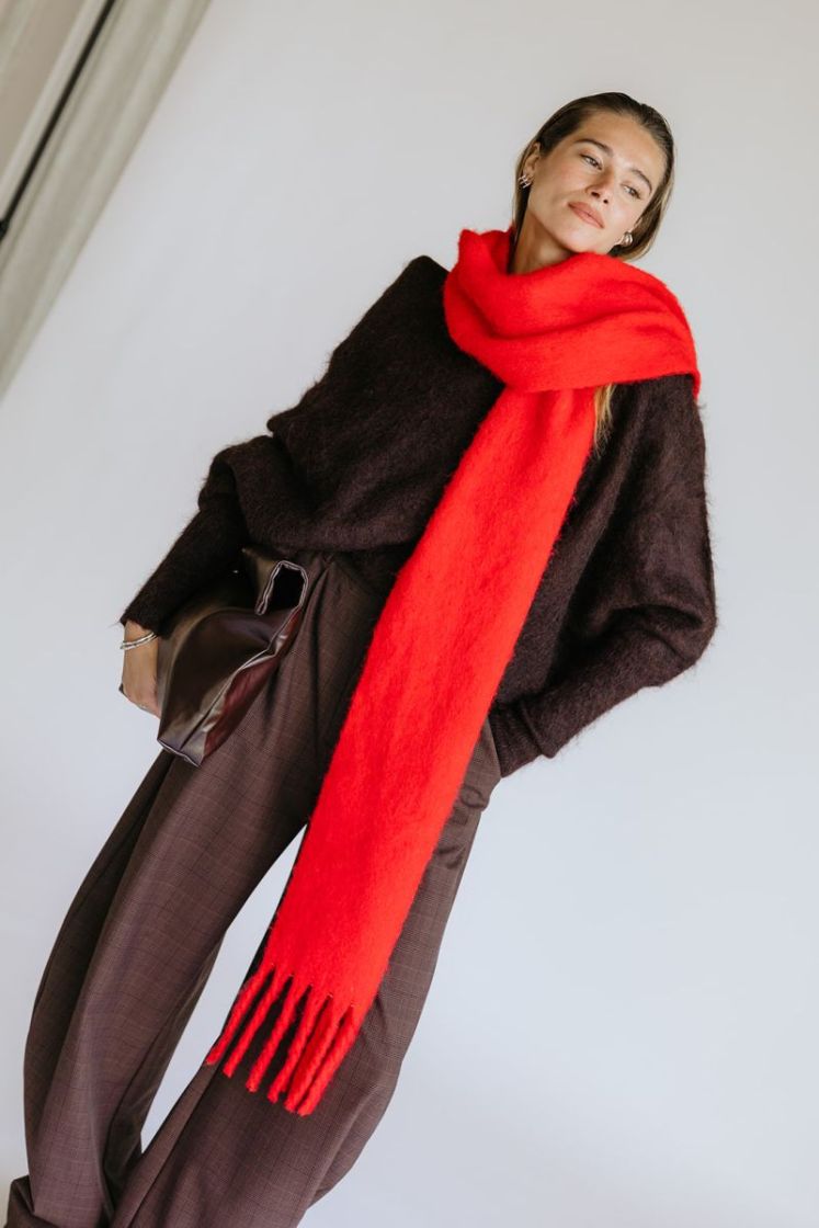 MAYLIEA RED AURA
