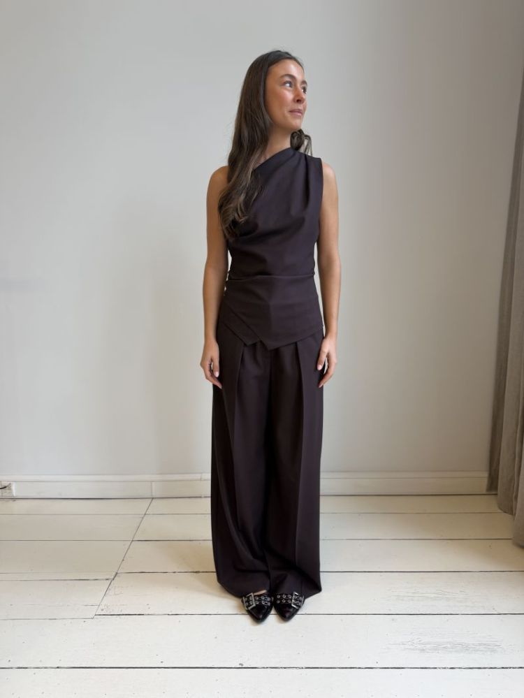 ARIANNE DARK BROWN