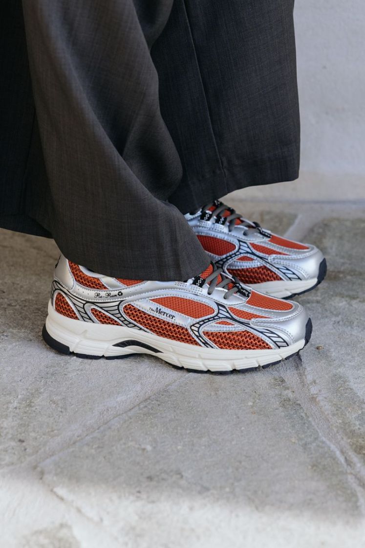 RE-RUN SCRATCHED ORANGE/SILVER