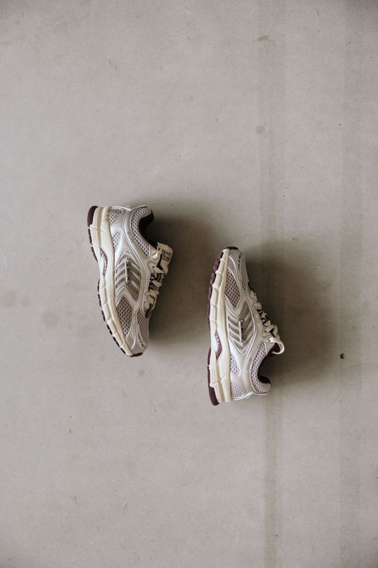 RE-RUN EVO SILVER RED/SILVER