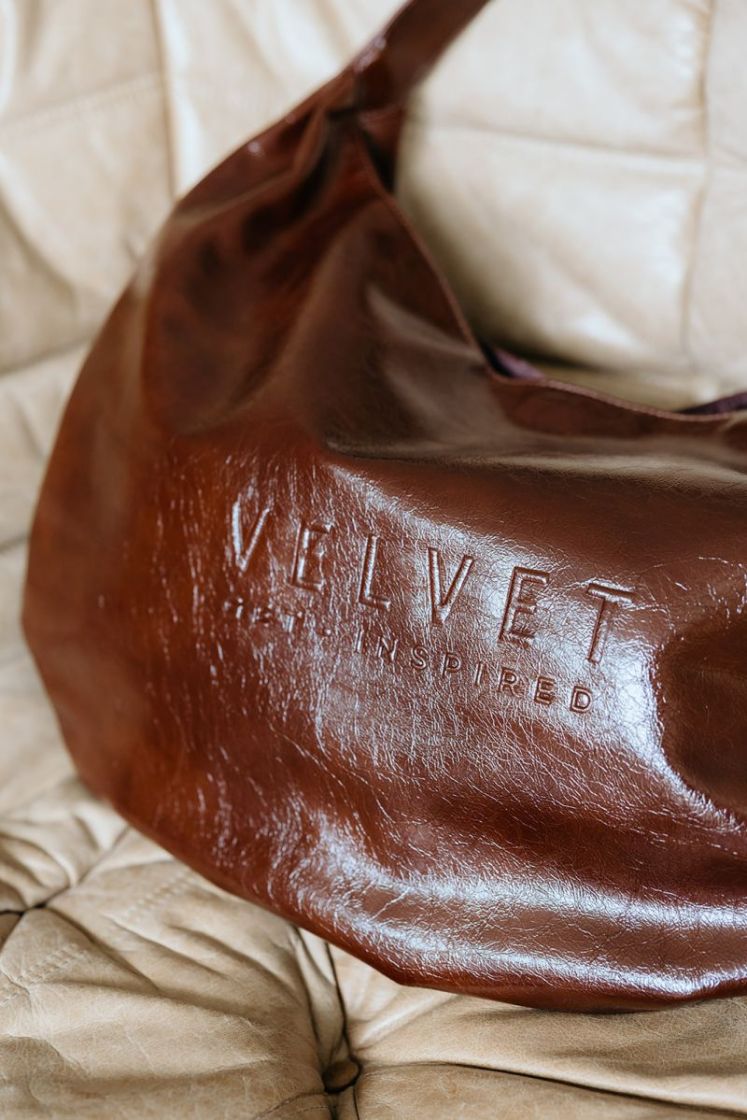 9Y VELVET BROWN